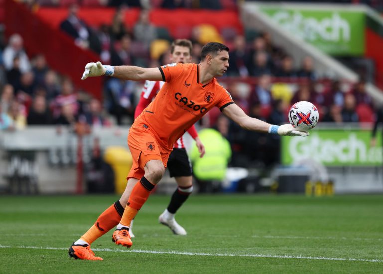 Los arqueros argentinos en Europa más destacados